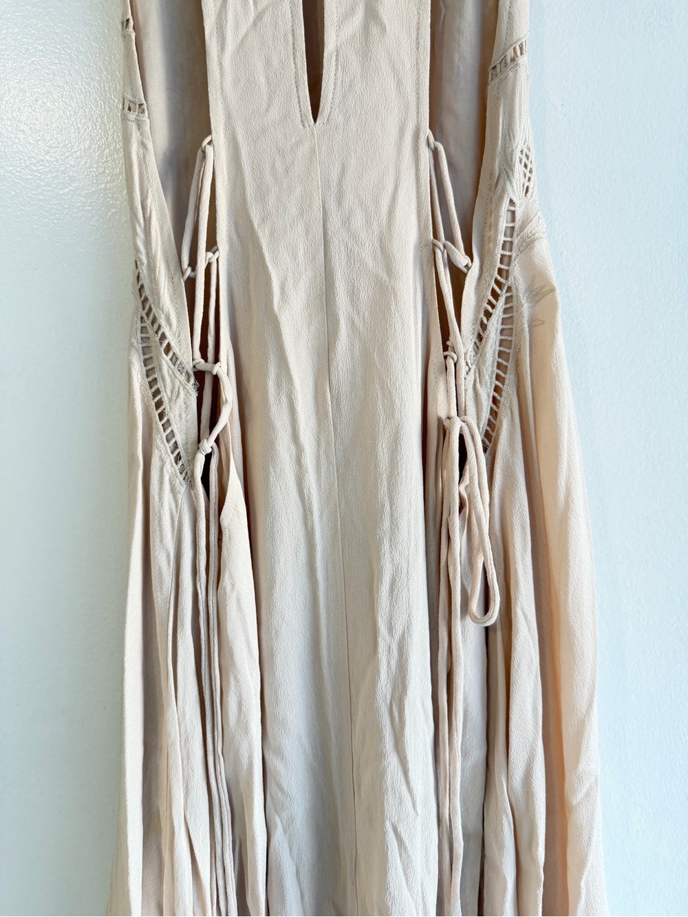 ASTR The Label Cream Embroidered Side Tie Lace Up Maxi Dress Small 8550 - Picture 6 of 13